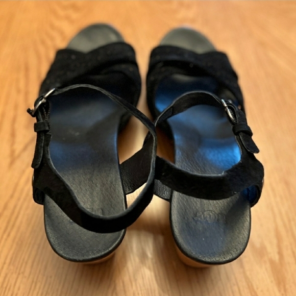 UGG Luella Black suede leather ankle strap clog sandals 9 NWT - Picture 6 of 10